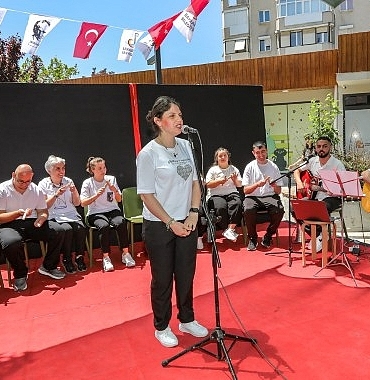 baskan-onal-engelleri-anlayisla-asabiliriz.jpg