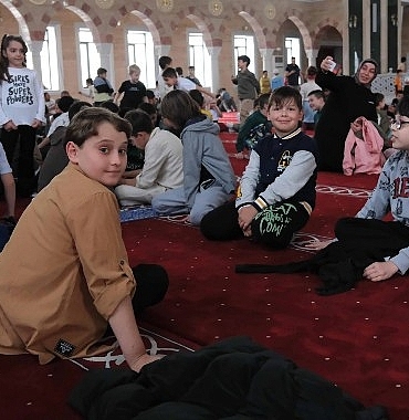 bu-etkinlik-cocuklara-dijital-farkindalik-kazandiriyor.jpg