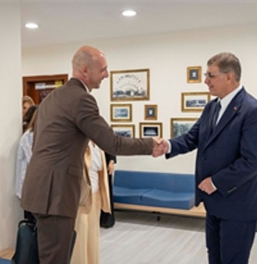 buyuksehir-ve-unicef-is-birligi-artarak-devam-edecek.jpg