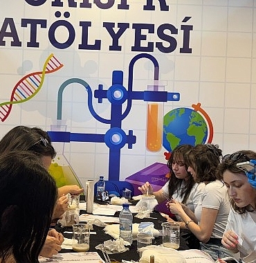canik-ozdemir-bayraktar-kesif-kampusu-atolyeleri-teknofest-kktcnin-ilk-gununde-ziyaretci-akinina-ugradi.jpg