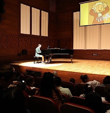 cocuklar-aassmde-mozart-ile-tanisti.jpg