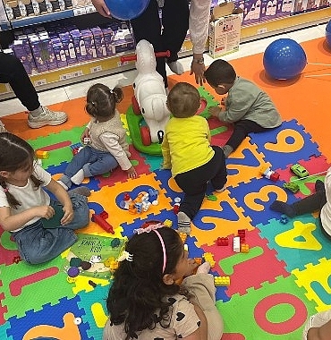 ebebek-dunya-oyun-gununu-oyun-bag-kurar-diyerek-kutluyor.jpg