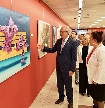 ege-universitesinin-70-yili-sanatla-taclaniyor.jpg