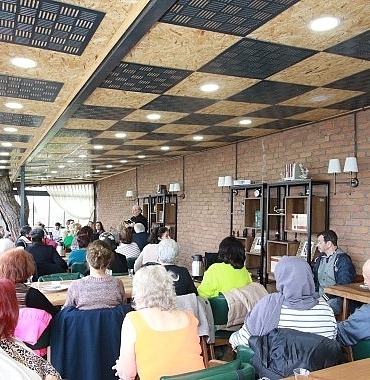 en-guzel-siirler-sayginlar-kulubunde-seslendirildi.jpg