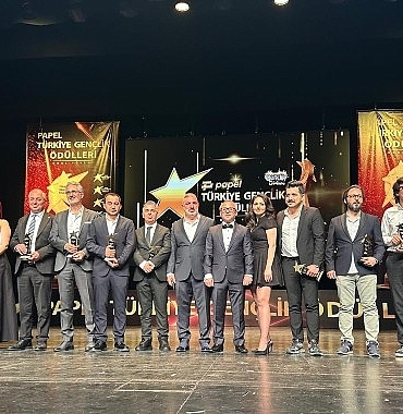 genclik-odulu-baskan-yasin-yildiza-verildi.jpg