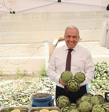 hasanaga-enginar-festivalinde-lezzet-ve-eglence-bir-aradaydi.jpg