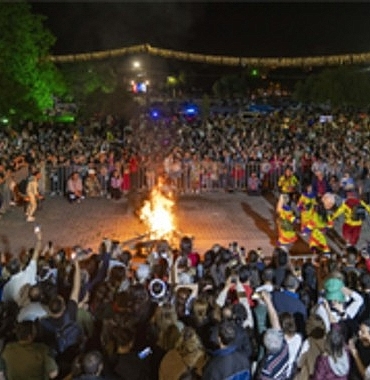 hidirellez-atesi-kulturparktan-yukseldi.jpg