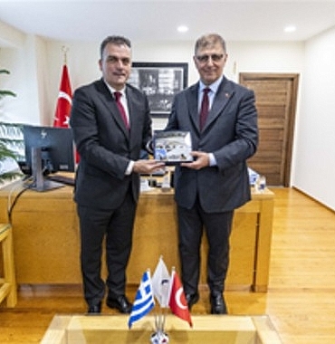 izmir-ve-larissa-arasinda-iklim-notr-ve-akilli-sehir-is-birligi.jpg