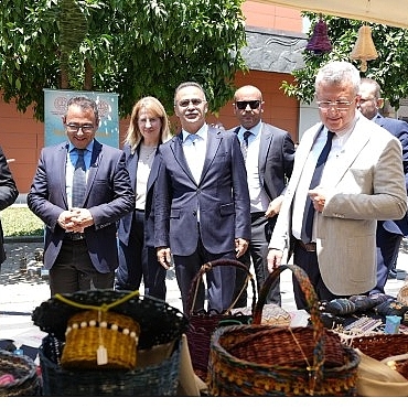 izmirde-hayat-boyu-ogrenme-haftasi-coskuyla-kutlaniyor.jpg