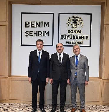 kuzey-makedonya-eski-milletvekili-sehabi-balkanlarda-osmanli-mirasi-konulu-konferansa-katildi.jpg