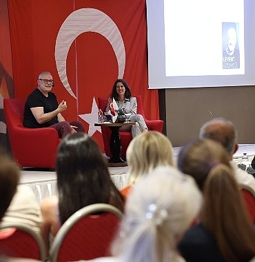 levent-uzumcu-cesmede-sanat-ve-yasam-uzerine-konustu.jpg