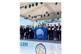 mavi-bayrak-en-iyi-cevre-egitim-ve-bilinclendirme-etkinlikleri-odulu-setur-marinalarinin.jpg