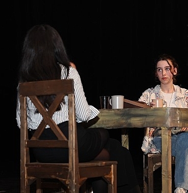 niluferli-drama-ogrencilerinden-renkli-final.jpg