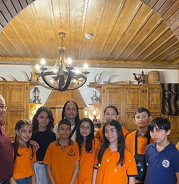ogrencilerden-kultur-evine-ziyaret.jpg