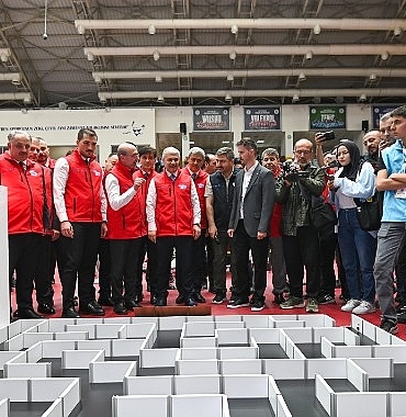 selcuklu-tekno-sel-teknoloji-ve-robot-yarismasi-basladi.jpg