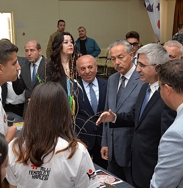 turkiyenin-gelecegini-genc-beyinler-insa-ediyor.jpg