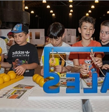 tutam-tutam-matematik-festivali-ile-matematigi-dokunarak-hissediyorlar.jpg