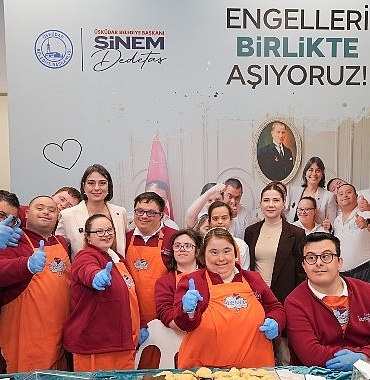 uskudar-belediyesi-engelliler-haftasi-dolayisiyla-etkinlik-duzenledi.jpg