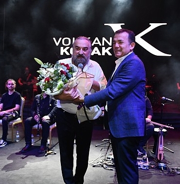 volkan-konakin-ismi-yenisehirdeki-sanat-merkezinde-yasayacak.jpg