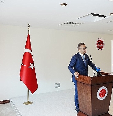 yarinlara-iz-birak-projesinde-genc-gazeteciler-odullerine-kavustu.jpg