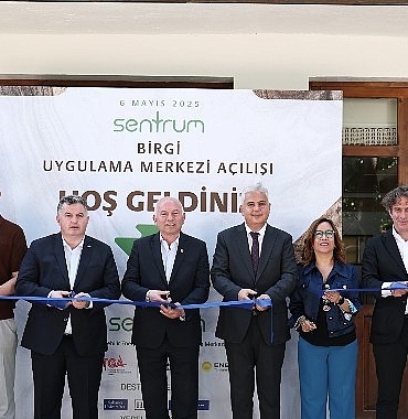 yesil-donusumun-kalbi-birgide-atiyor-sentrum-birgi-uygulama-merkezi-acildi.jpg