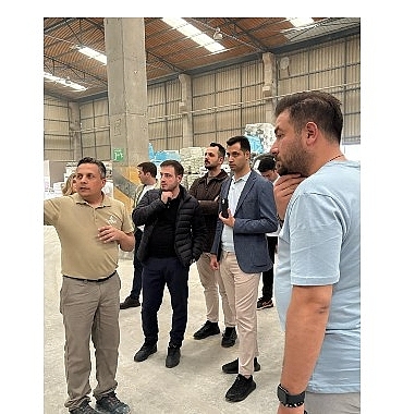 yurtbay-seramik-satis-ve-pazarlama-toplantisinin-ilk-ceyregini-adanada-gerceklestirdi.jpg