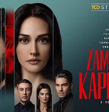 zamanin-kapilarinin-merakla-beklenen-yeni-sezon-afisi-yayinlandi.jpg