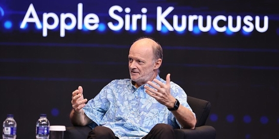 Apple Siri Kurucusu Luc Julia, TETZ 2025’te konuştu:  “Türkler kendi yapay zekâ teknolojisini geliştirmeli”