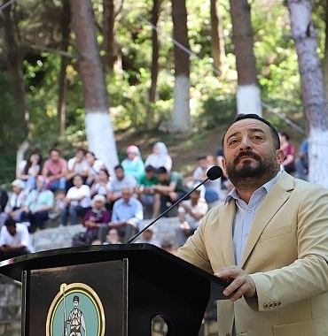 bademlide-kiraz-festivali-coskusu.jpg