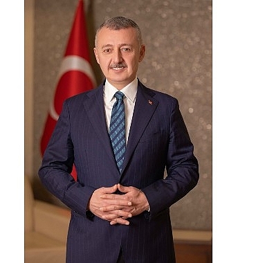 baskan-buyukakin-kurban-bayramini-kutladi-kurban-kalbin-secdesi-gonlun-rabbine-boyun-egisidir.jpg