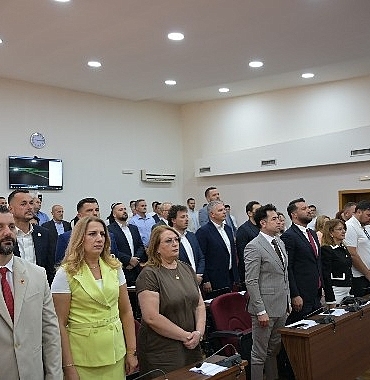 baskan-sadi-ozdemir-pejanin-kurtulus-gunu-torenlerine-katildi.jpg