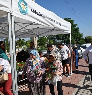 bayramda-cicekler-buyuksehirden.jpg