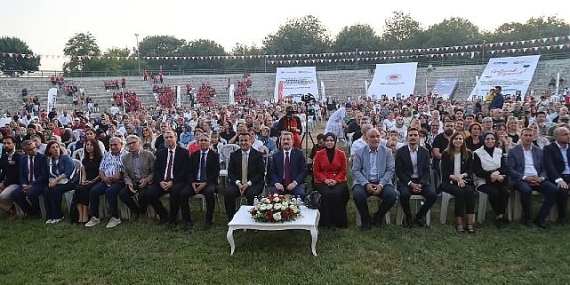 Canik Keşif Kampüsü’nde Mezuniyet Coşkusu
