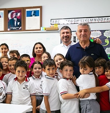 cocuklardan-baskan-gunaya-mektup-dolu-sevgi.jpg