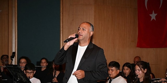 Dev orkestradan “Bir nota bir umut” konseri