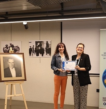 dokuz-eylul-universitesi-deu-bu-yil-2ncisini-duzenledigi-uluslararasi-hafta-2nd-international-week-etkinliginde-avrupanin-9-farkli-ulkesinden-gelen-akademisyen-ve-yoneticileri-a.jpg