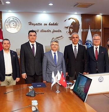 ege-universitesi-meslek-yuksekokulu-ve-izmir-dogalgaz-arasinda-sanayi-is-birligi-protokolu-imzalandi.jpg