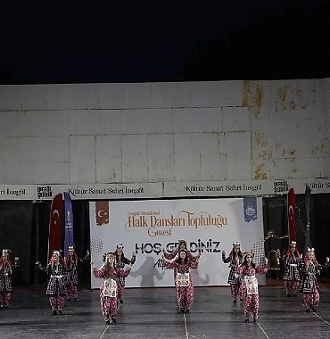 inegolde-halk-danslari-gecesi-ile-yaz-etkinlikleri-basladi.jpg