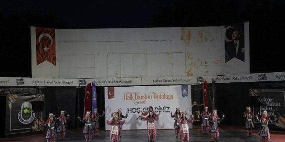 İnegöl’de Halk Dansları Gecesi İle Yaz Etkinlikleri Başladı