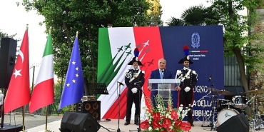 italya-cumhuriyet-gunu-istanbulda-gorkemli-bir-etkinlikle-kutlandi.jpg