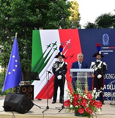italya-cumhuriyet-gunu-istanbulda-gorkemli-bir-etkinlikle-kutlandi.jpg