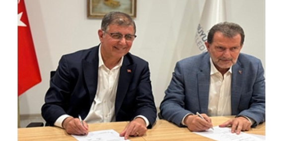 İZDENİZ’de imzalar atıldı