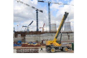 leningrad-ngs-2nin-4uncu-guc-unitesinin-sahasinda-guvenlik-binasinin-temel-betonlama-islemi-tamamlandi.jpg