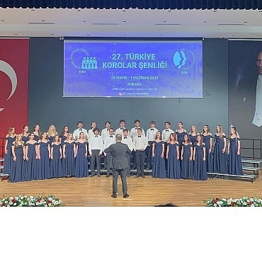 nilufer-genclik-korosu-baskentten-odulle-dondu.jpg