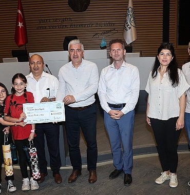 niluferde-ogrenciler-cevre-icin-yaristi.jpg