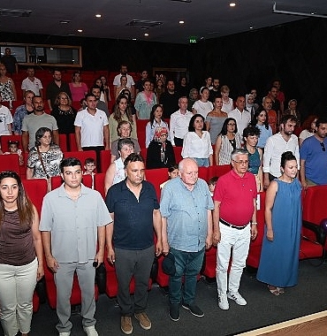 rota-isik-cocuk-evinden-yil-sonu-gosterisi.jpg