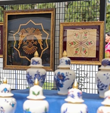 selcuklu-sanat-tasarim-atolyesinden-goz-kamastiran-yil-sonu-sergisi.jpg