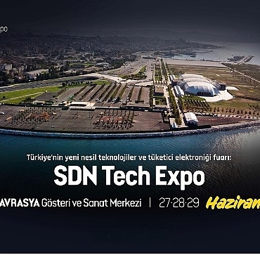 turkiyenin-ilk-insanli-ucan-arabasi-aircar-sdn-tech-expoda.jpg
