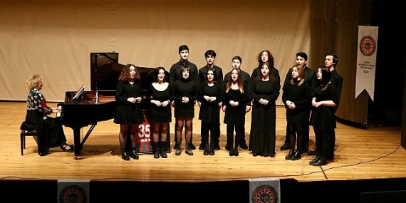Ünlü piyanist Gülsin Onay, 20 Haziran’da Karşıyaka’da!
