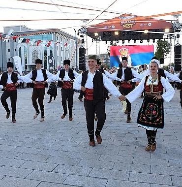 balkan-ruzgari-kartepede-esti.jpg